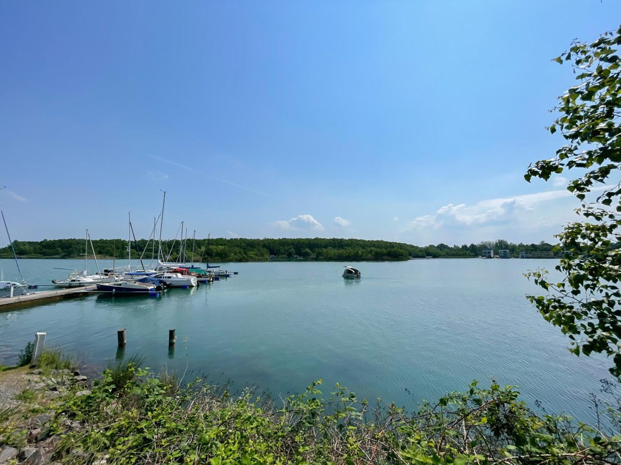 Haus Im Schilf 2 - Ferienwohnungen Am Hainer See Bei Leipzig Neukieritzsch Exterior photo